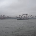 Forth Railbridge bein South Queensferry im Nebel