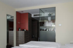 Dusche im Zimmer