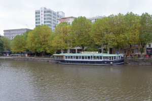 Breakfast - Restaurant Schiff in Bristol auf dem Floating Harbour