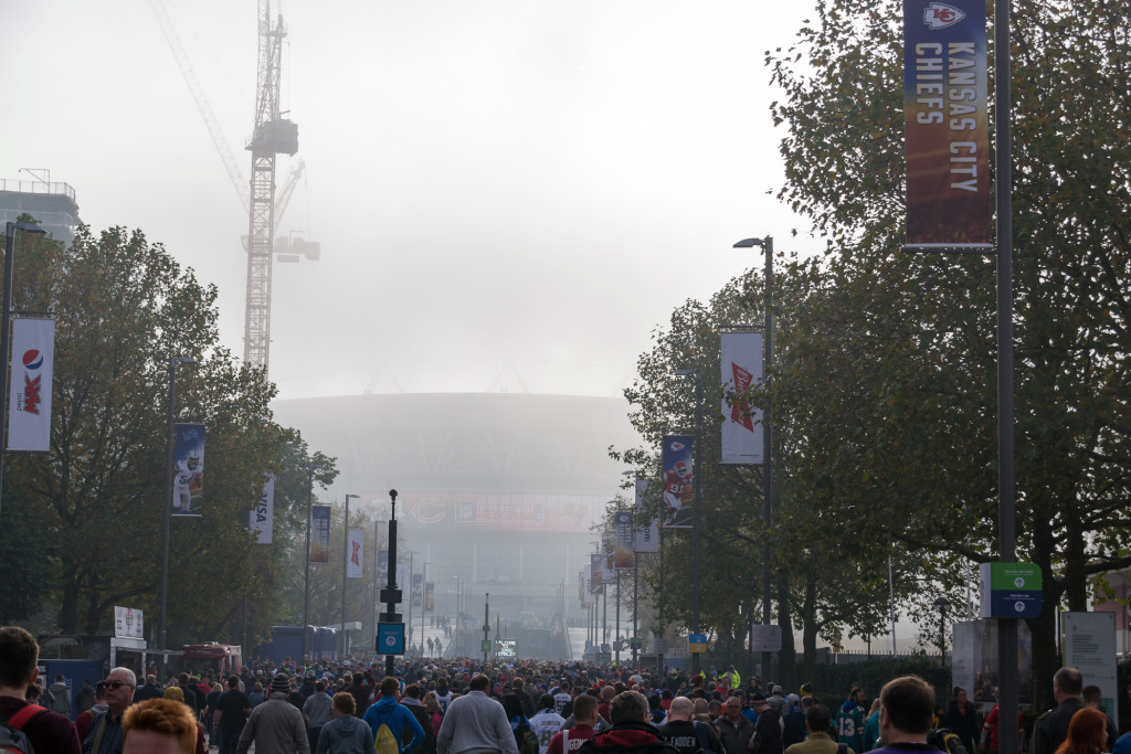 Londoner Nebel am Wembley Stadion (Stadion in England)