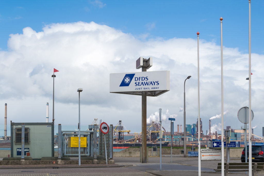 DFSD Seaways Schild am Hafen in IJmuiden