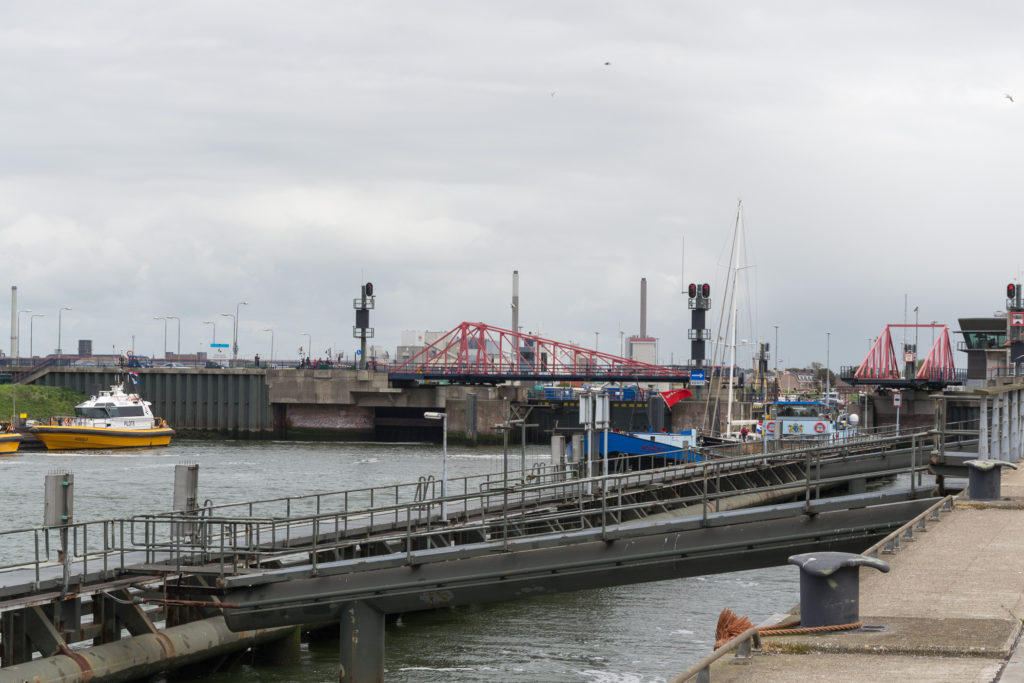 Schleuse am Hafen IJmuiden