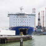 Beladung der Princess Seaways in Amsterdam