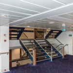 Fast wie auf einem Kreuzfahrtschiff - die Treppen in der Princess Seaways