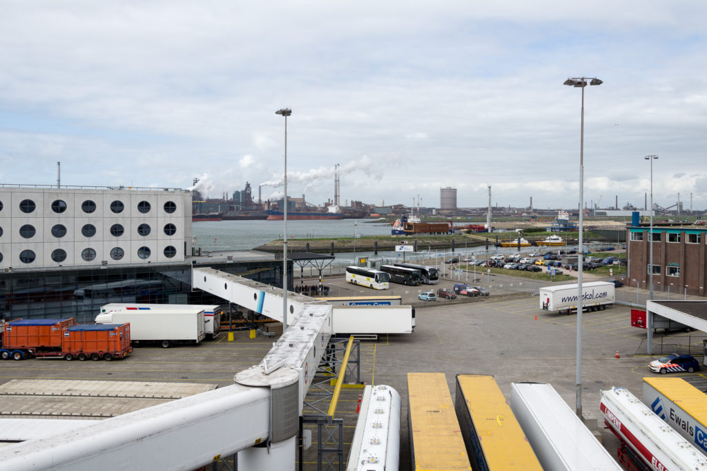 Fußgängerbrücke vom Hafen zur Princess Seaways