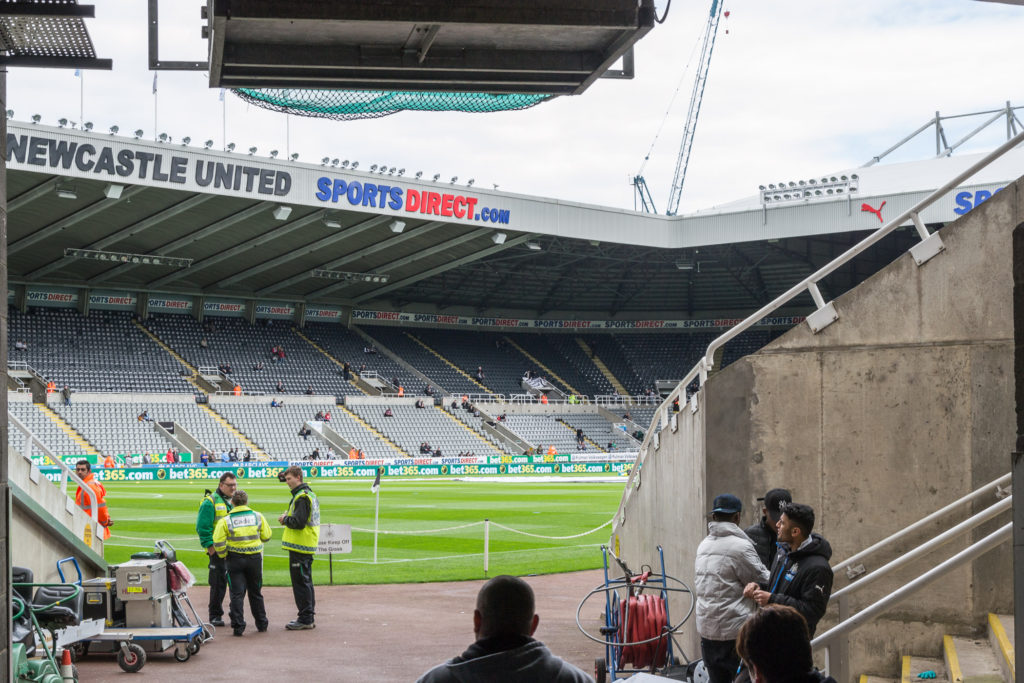 Nah dran am Spielfeld von Newcastle United FC - leider nicht unsere Plätze