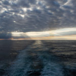 Sonnenuntergang mit Wolken auf der Nordsee