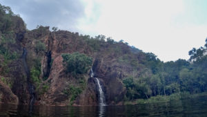 Wangi Falls, zwei Wasserfälle mit kleinem Pool