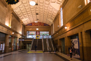 Wunderschöne Bahnhofshalle in Adelaide