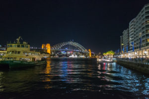 Sydney Harbour Bridge bei Nacht