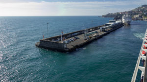 Ablegen der Mein Schiff in Funchal